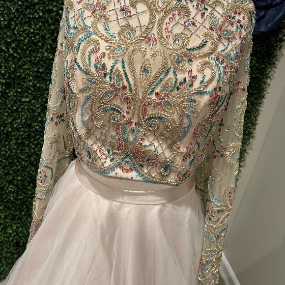 Tiffany Designs Cream and Gold Long Sleeve Dress - Picture 4 of 7